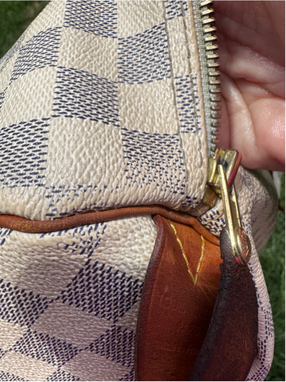 Louis Vuitton Damier Azur Speedy 30 Bag, Dusty, lock and key - Picture 14 of 15